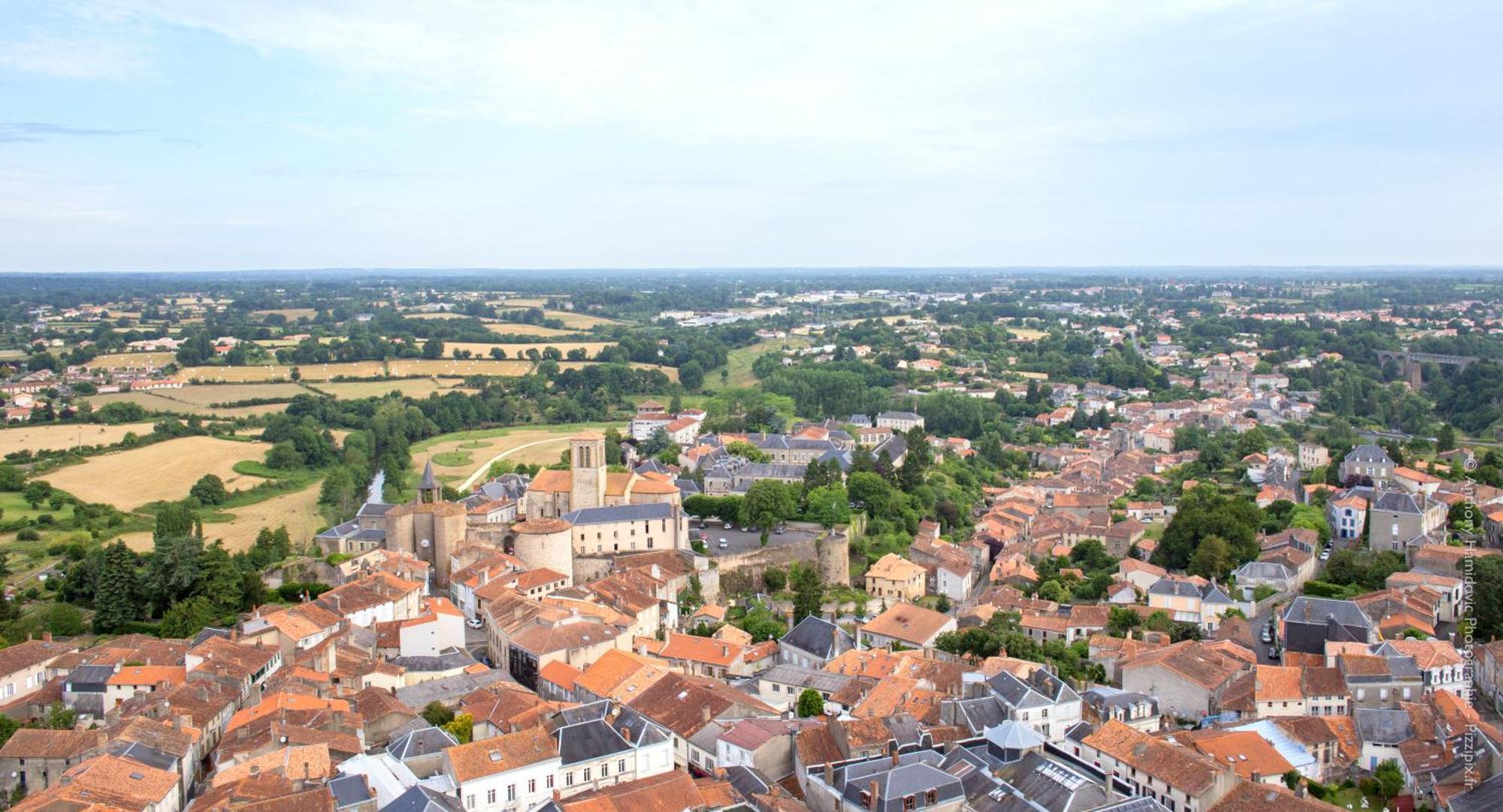 Petite Maison Medievale Parthenay Esterno foto